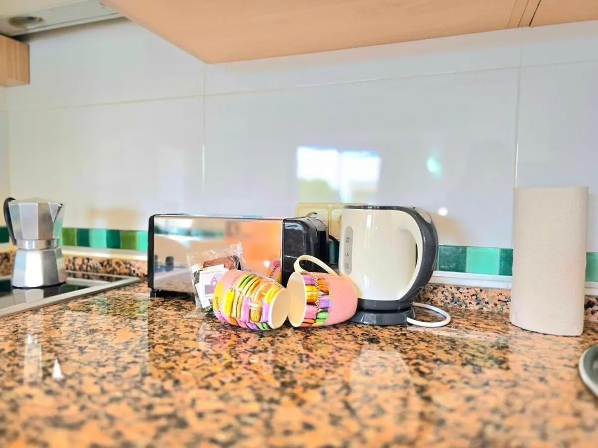 Studio Pepitas With Sea And Pool Views Steps From Puerta Marina And The Beaches By Namaste Elite Benalmádena Appartement