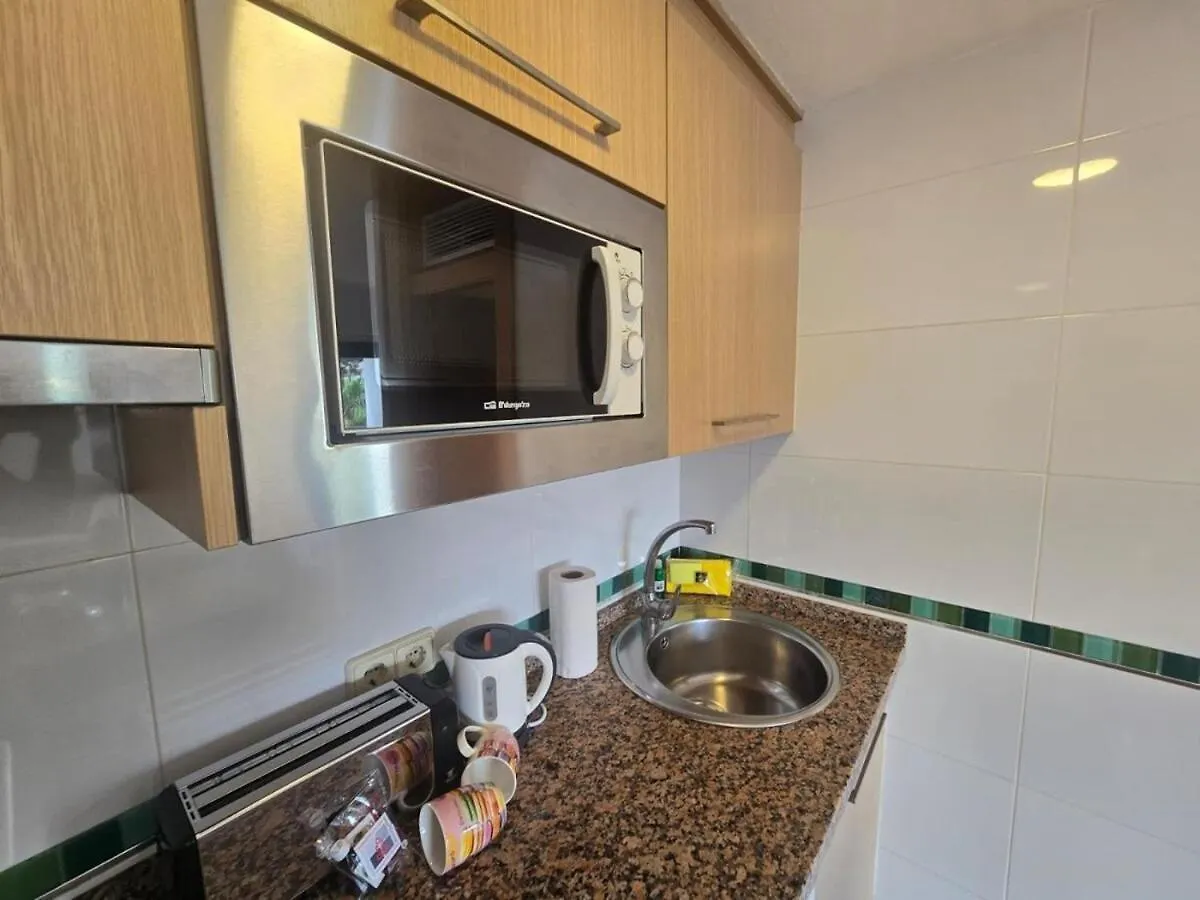 Appartement Studio Pepitas With Sea And Pool Views Steps From Puerta Marina And The Beaches By Namaste Elite Benalmádena Spanje