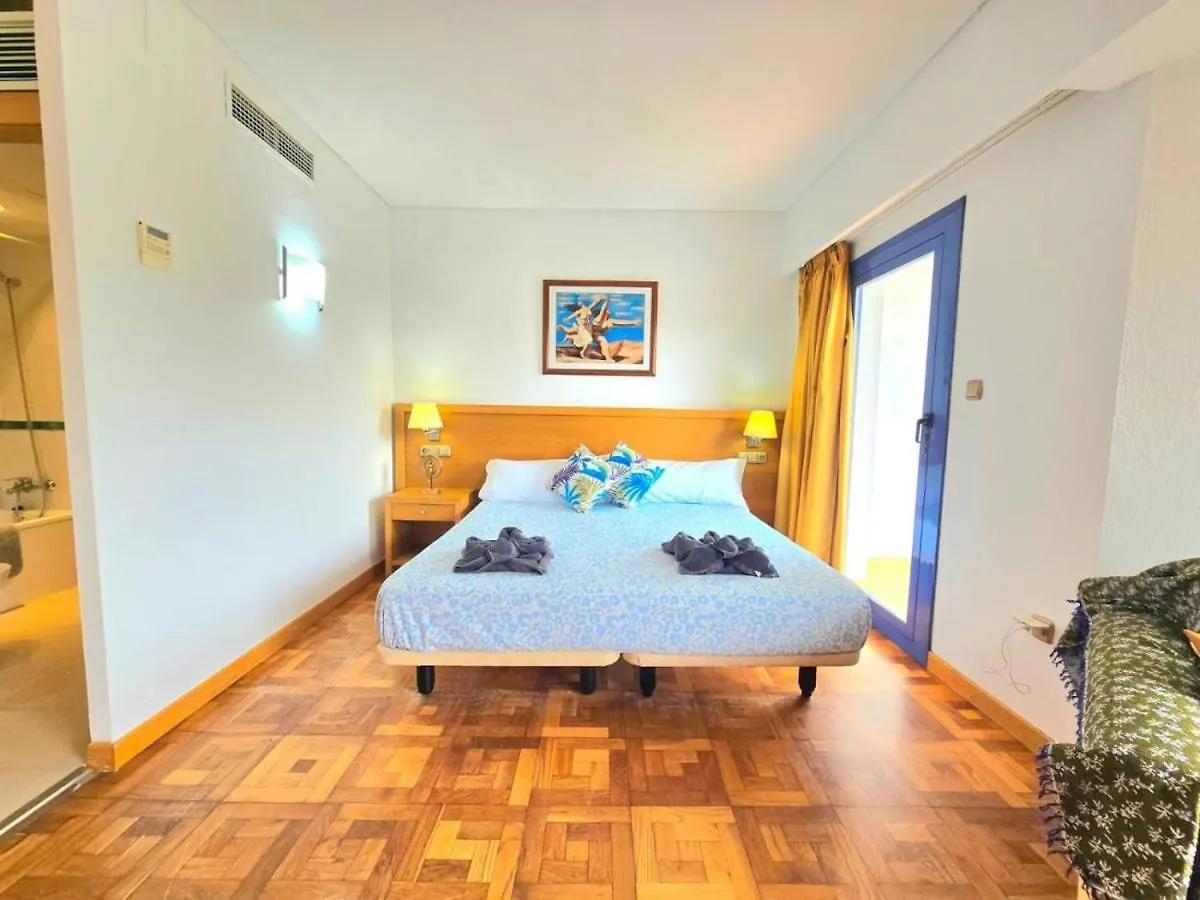 Studio Pepitas With Sea And Pool Views Steps From Puerta Marina And The Beaches By Namaste Elite Benalmádena 0*,
